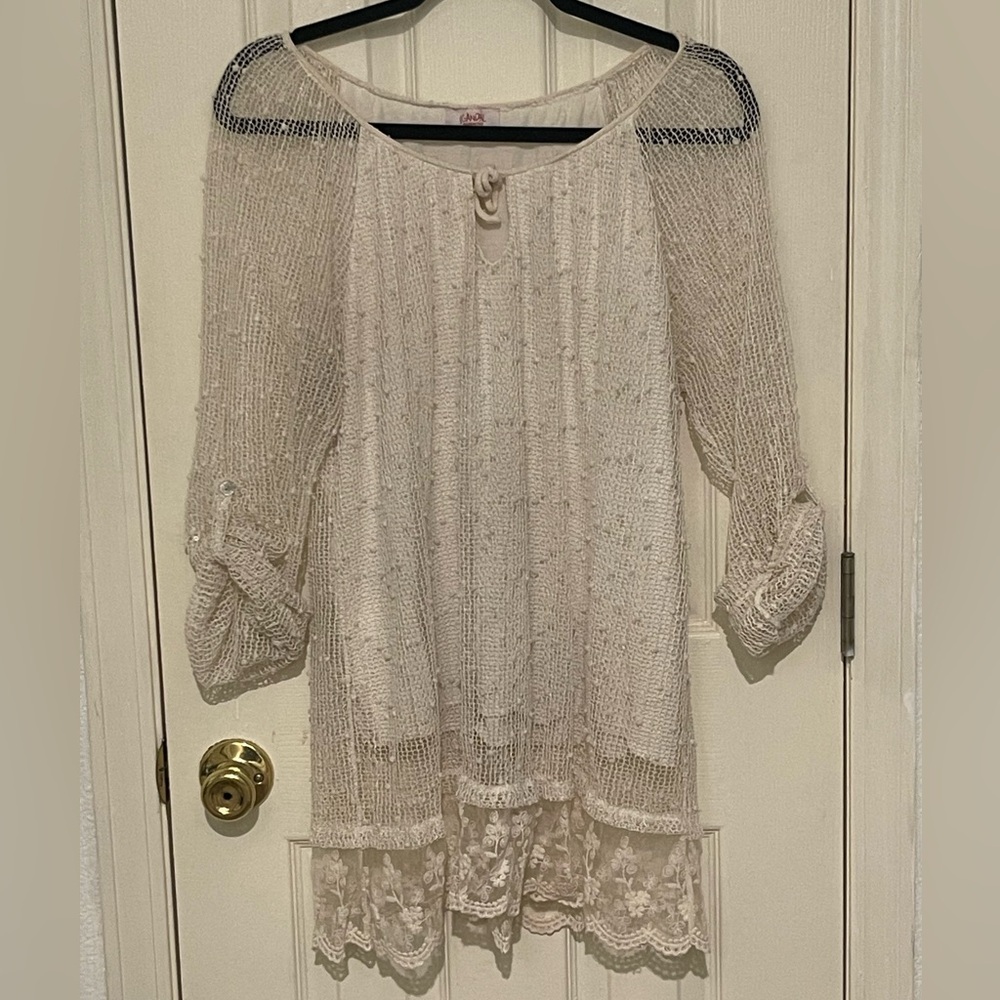Elegant Cream Knit Women's Top